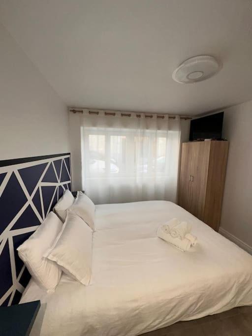 Apartamento Studio 3 Au Coeur De Périgueux Exterior foto
